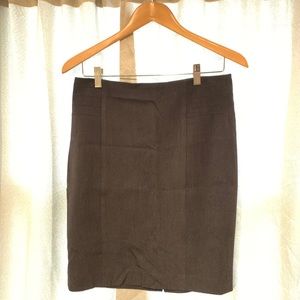 Gray pencil skirt
